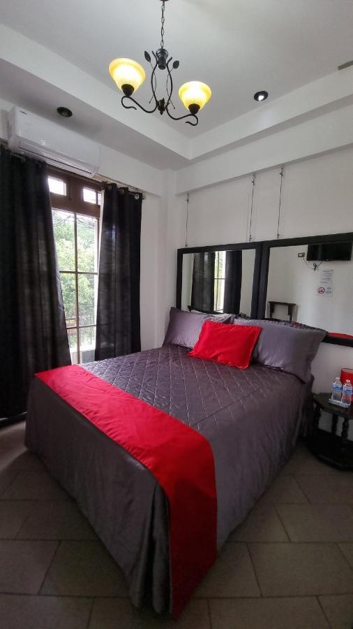 Cayalito Apart Hotel Guatemala City Bagian luar foto